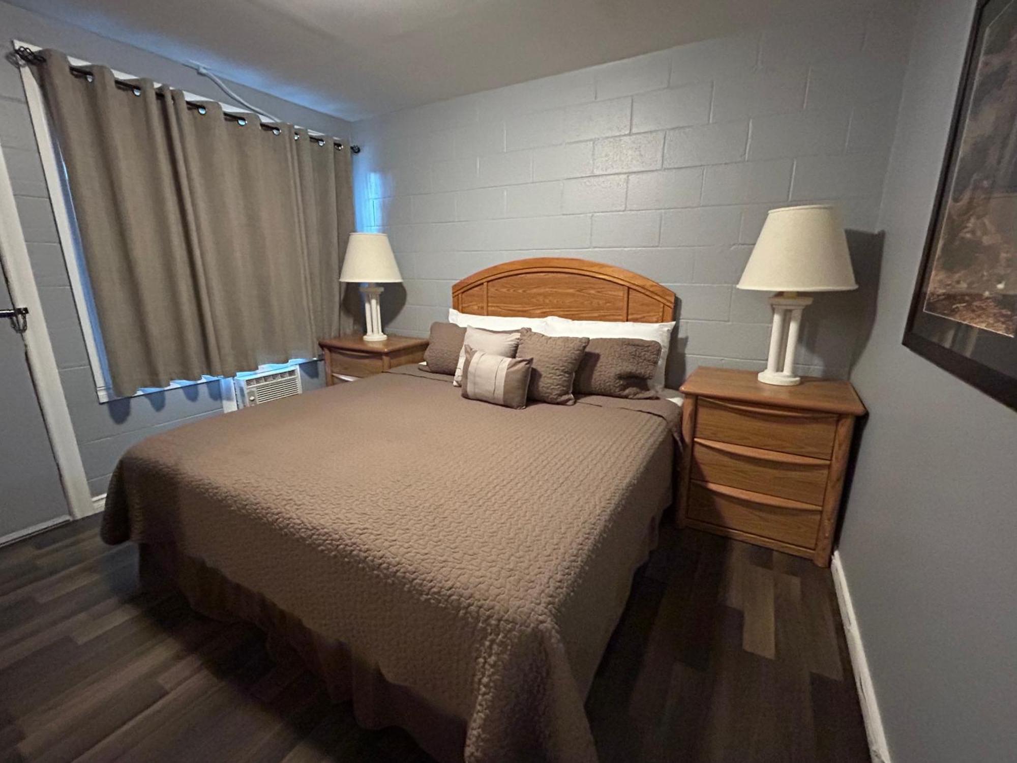 Arrow Lake Motel Fauquier Bagian luar foto